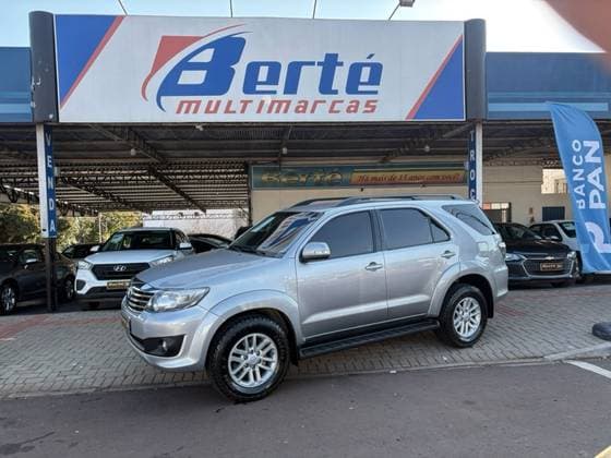 Carro 2.7 SR 4X2 16V FLEX 4P AUTOMÁTICO