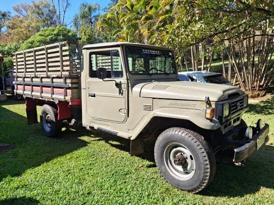 Carro 3.7 BJ55LP-BL 4X4 CS DIESEL 2P MANUAL