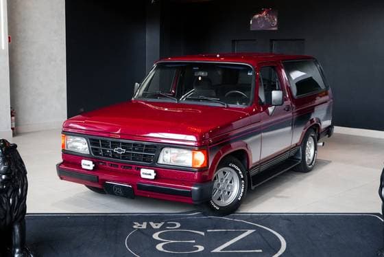 Carro 4.0 CUSTOM L 8V DIESEL 2P MANUAL