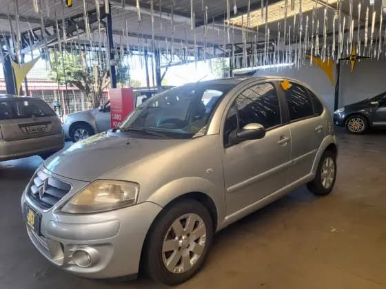Carro 1.6 EXCLUSIVE 16V FLEX 4P AUTOMÁTICO