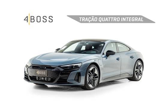 Carro ELÉTRICO QUATTRO