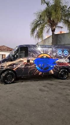 Carro 2.8 MINIBUS 8V TURBO DIESEL 3P MANUAL
