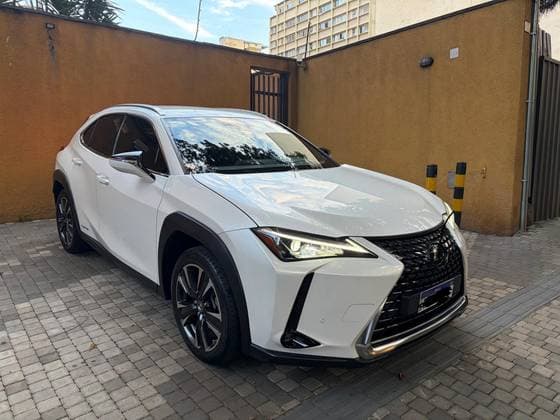 Carro 2.0 VVT-I HYBRID DYNAMIC CVT