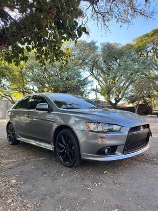 Carro 2.0 SPORTBACK RALLIART 4X4 16V TURBO INTERCOOLER GASOLINA 4P AUTOMATIZADO