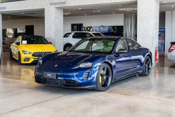 Carro 4S ELÉTRICO