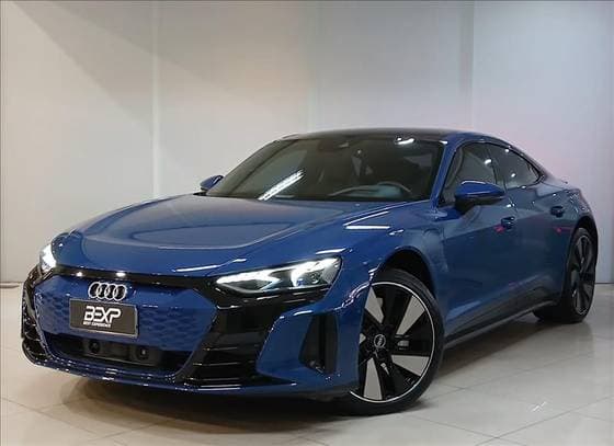 Carro ELÉTRICO QUATTRO