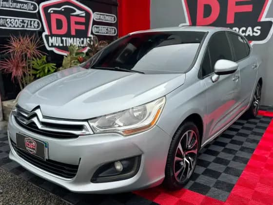 Carro 1.6 EXCLUSIVE 16V TURBO GASOLINA 4P AUTOMÁTICO