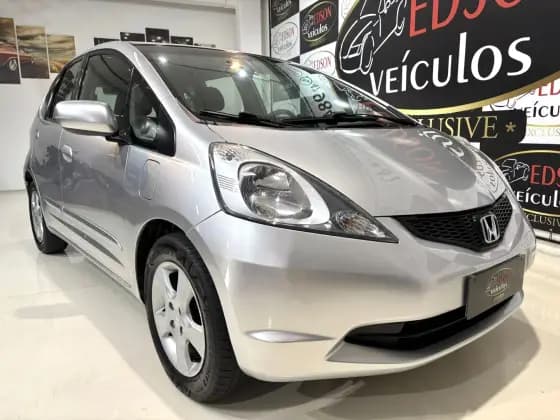 Carro 1.4 LXL 16V FLEX 4P AUTOMÁTICO
