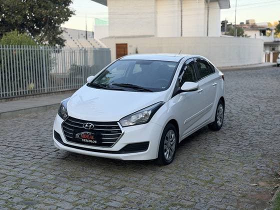 Carro 1.0 COMFORT PLUS 12V FLEX 4P MANUAL