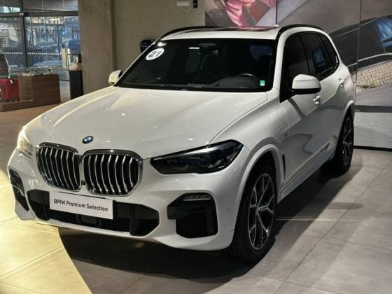 Carro 3.0 I6 TURBO HÍBRIDO XDRIVE45E M SPORT AUTOMÁTICO
