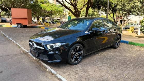 Carro 1.3 CGI GASOLINA STYLE SEDAN 7G-DCT