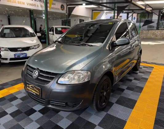 Carro 1.0 MI PLUS 8V FLEX 4P MANUAL