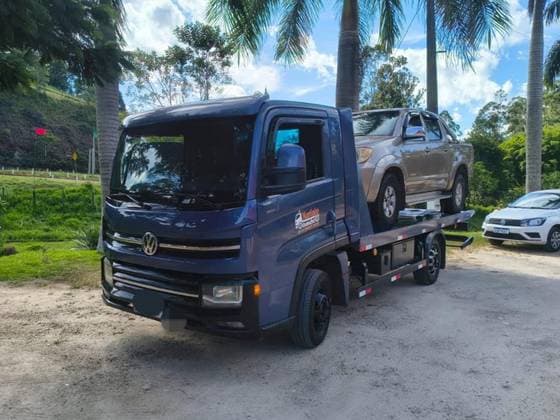 Carro 2.8 TURBO DIESEL CHASSI 4X2 MANUAL