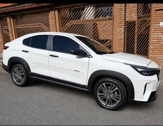 Carro 1.0 TURBO 200 FLEX CVT