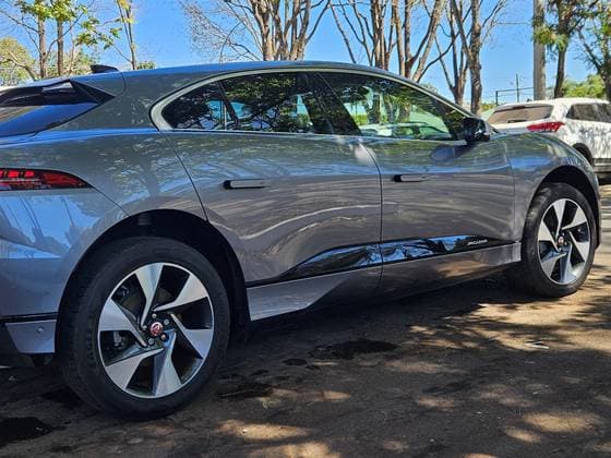 Carro 90 KW EV400 SE AWD ELÉTRICO
