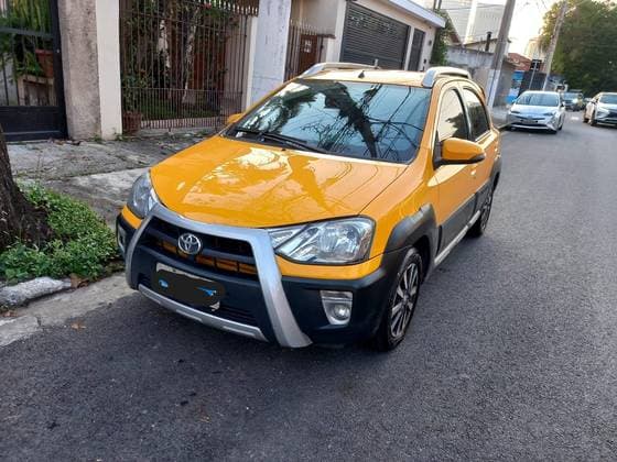 Carro 1.5 16V FLEX 4P MANUAL