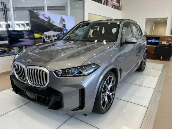 Carro 3.0 I6 TURBO HÍBRIDO XDRIVE50E M SPORT AUTOMÁTICO