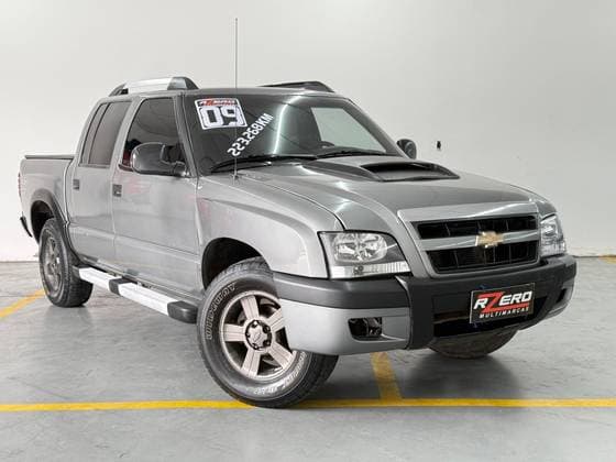 Carro 2.4 ADVANTAGE 4X2 CD 8V FLEX 4P MANUAL
