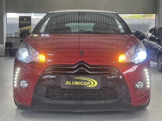 Carro 1.6 THP GASOLINA MANUAL