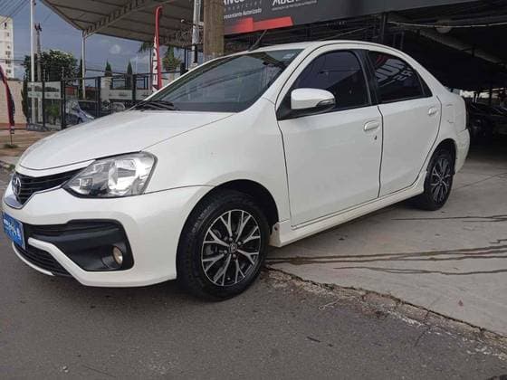 Carro 1.5 PLATINUM SEDAN 16V FLEX 4P AUTOMÁTICO
