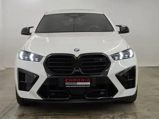 Carro 4.4 V8 BITURBO GASOLINA M COMPETITION AUTOMÁTICO