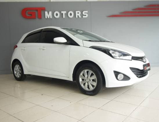 Carro 1.6 COMFORT STYLE 16V FLEX 4P MANUAL