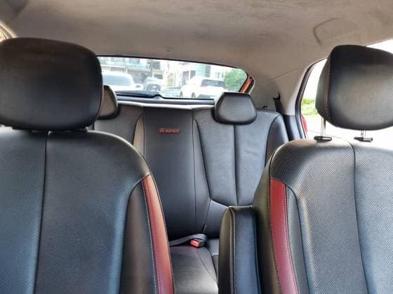 Carro 1.6 R SPEC 16V FLEX 4P AUTOMÁTICO