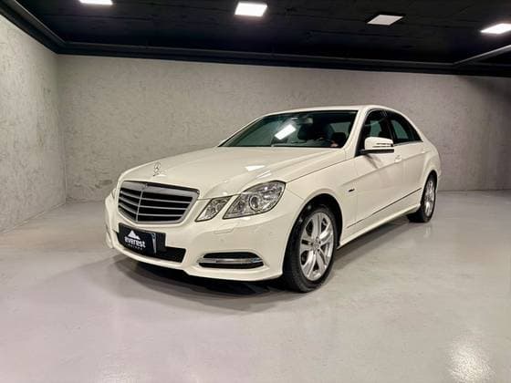 Carro 1.8 CGI AVANTGARDE 16V GASOLINA 4P AUTOMÁTICO
