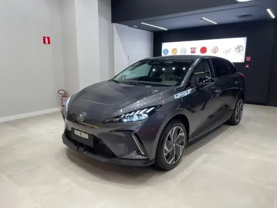Carro 64 KW ELÉTRICO LUXURY