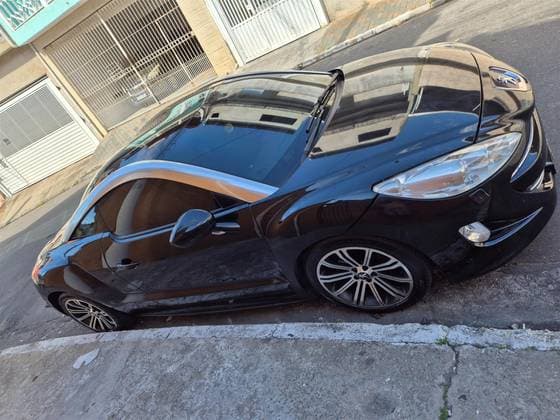 Carro 1.6 16V TURBO GASOLINA 2P AUTOMÁTICO