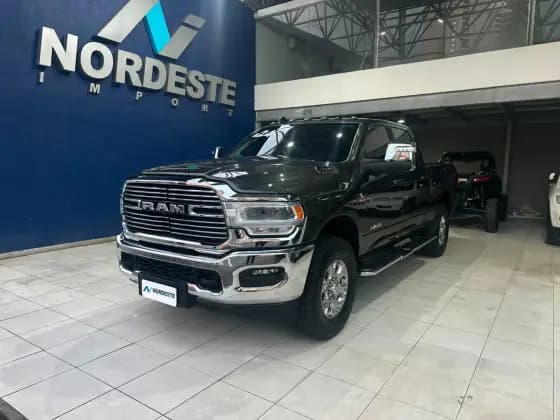 Carro 6.7 I6 TURBO DIESEL LARAMIE CD 4X4 AUTOMÁTICO