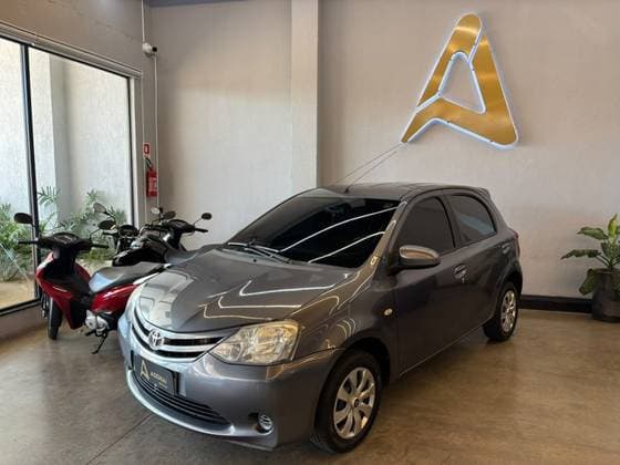 Carro 1.5 XS 16V FLEX 4P MANUAL