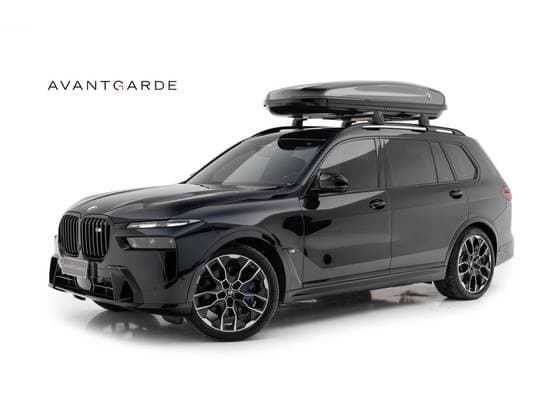 Carro 4.4 V8 GASOLINA M60i STEPTRONIC