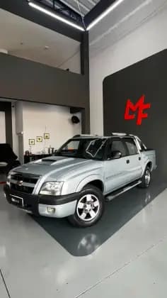 Carro 2.4 MPFI EXECUTIVE 4X2 CD 8V FLEX 4P MANUAL