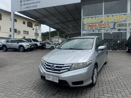 Carro 1.5 LX 16V FLEX 4P MANUAL