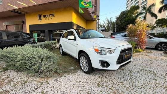 Carro 2.0 4X4 AWD 16V GASOLINA 4P AUTOMÁTICO