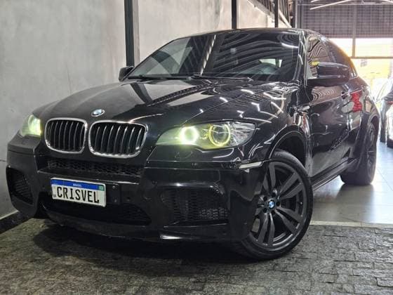Carro 4.4 M 4X4 COUPÉ V8 32V BI-TURBO GASOLINA 4P AUTOMÁTICO