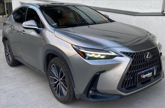 Carro 2.5 PHEV AWD CVT