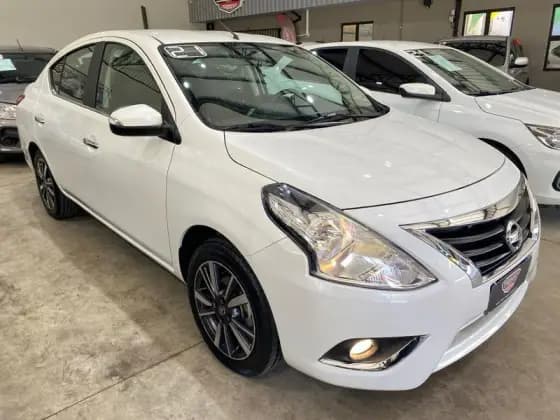 Carro 1.6 16V FLEXSTART V-DRIVE PREMIUM XTRONIC