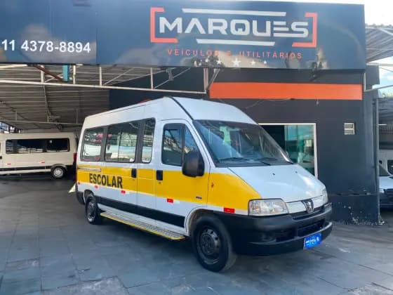 Carro 2.3 HDI 330 PASSAGEIRO 16 LUGARES 8V DIESEL 3P MANUAL