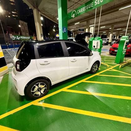 Carro ELÉTRICO AUTOMÁTICO
