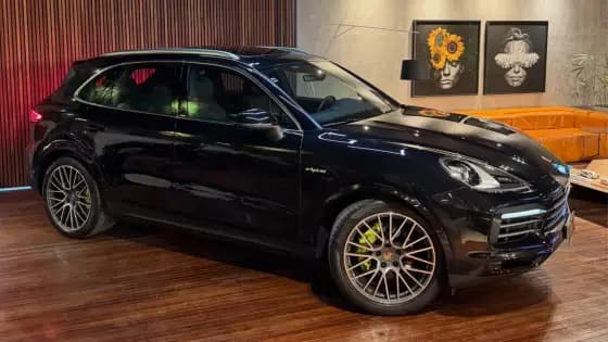 Carro 3.0 V6 E-HYBRID AWD TIPTRONIC S