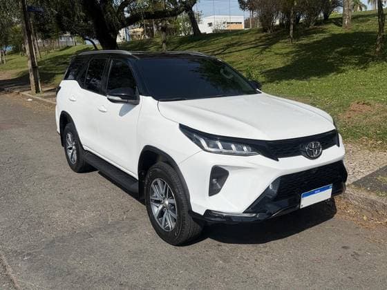 Carro 2.7 SR 4X2 16V FLEX 4P AUTOMÁTICO
