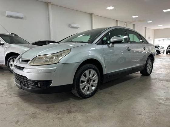 Carro 2.0 GLX PALLAS 16V FLEX 4P MANUAL