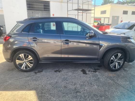Carro 2.0 MIVEC GASOLINA HPE AUTOMÁTICO