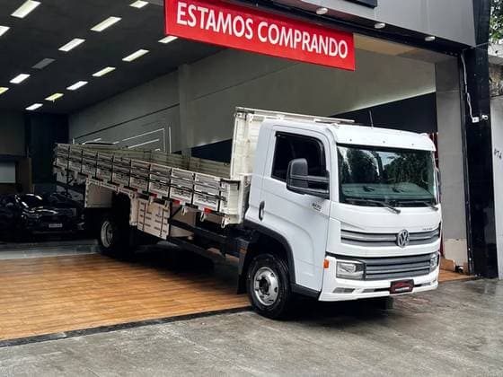 Carro 2.8 TURBO DIESEL CHASSI 4X2 MANUAL