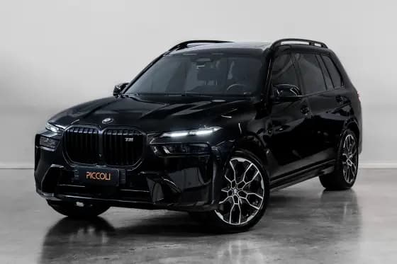 Carro 4.4 V8 GASOLINA M60i STEPTRONIC