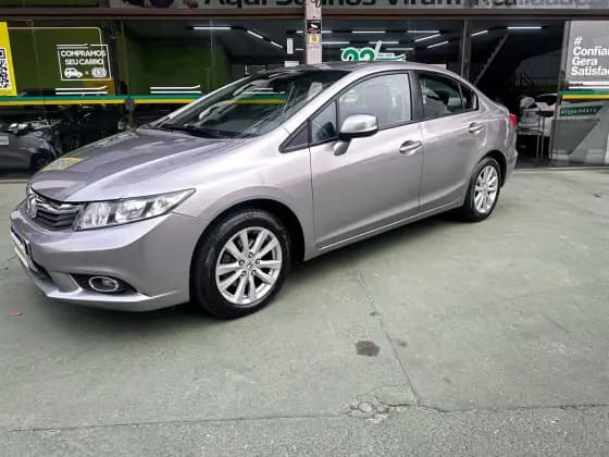 Carro 1.8 LXS 16V FLEX 4P AUTOMÁTICO