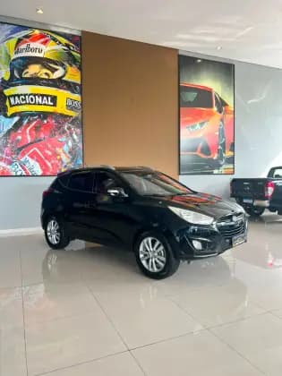 Carro 2.0 MPFI GLS 4X2 16V GASOLINA 4P AUTOMÁTICO