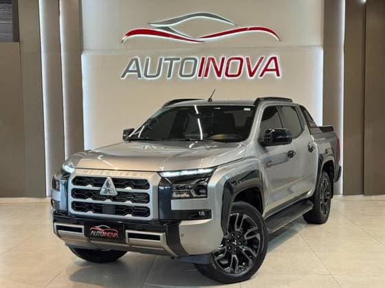 Carro 2.4 BITURBO DIESEL CD KATANA 4X4 AUTOMÁTICO